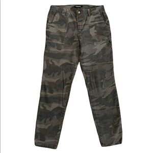 d. jeans Camouflage Long Pants Size 6